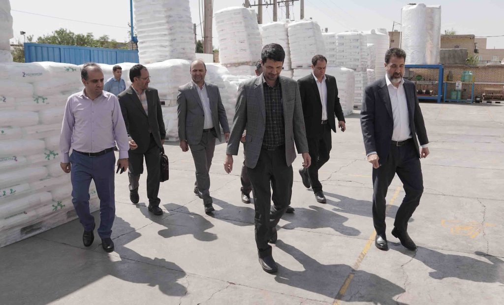 National Petrochemical Company development manager visit to Pakan Plastkar factories.